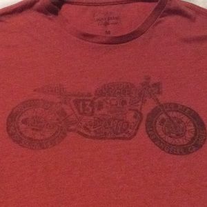 Men’s Lucky Brand T shirt